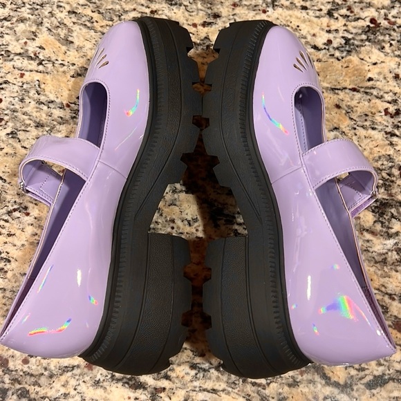 Katy Perry Combat Mary Janes - Picture 2 of 7